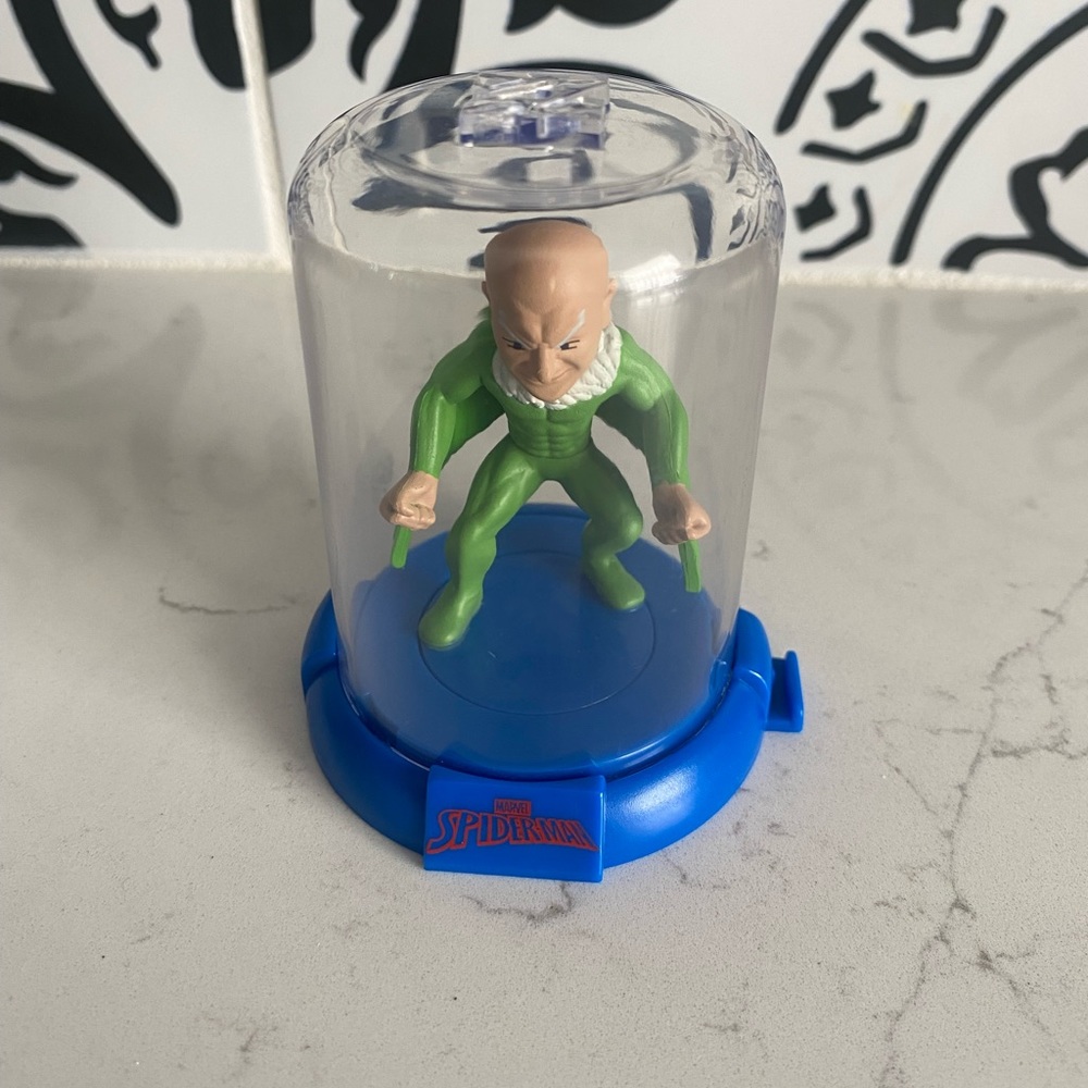 MARVEL SPIDER-MAN DOMEZ Series 1 VULTURE Mini Figure with case